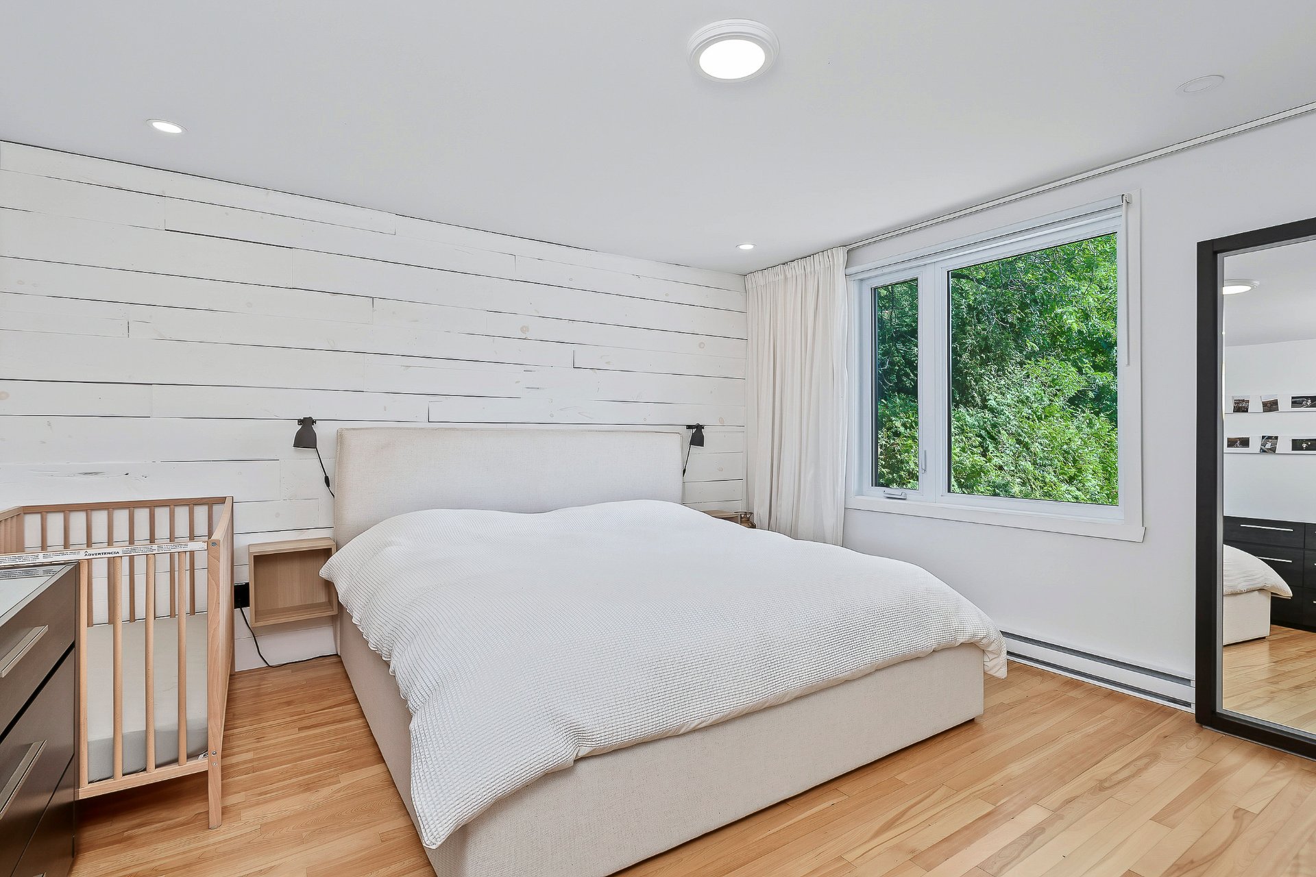 Triplex for sale in Vaudreuil-Dorion — Bedroom