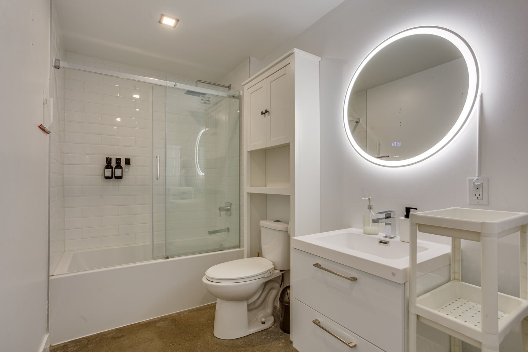 Condominium for rent in Montréal (Le Sud-Ouest) — Bathroom