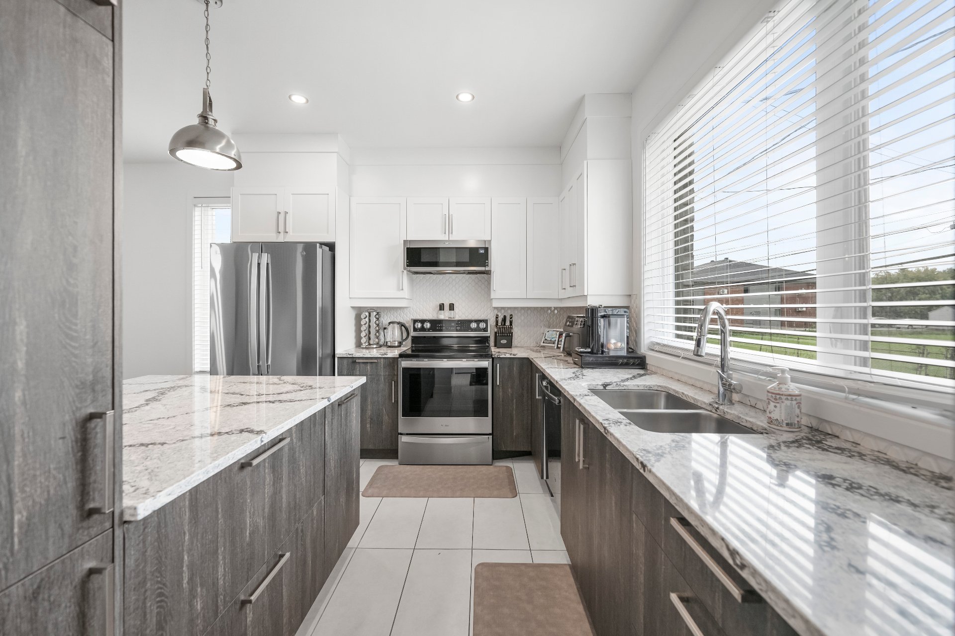 House in Saint-Rémi — Kitchen